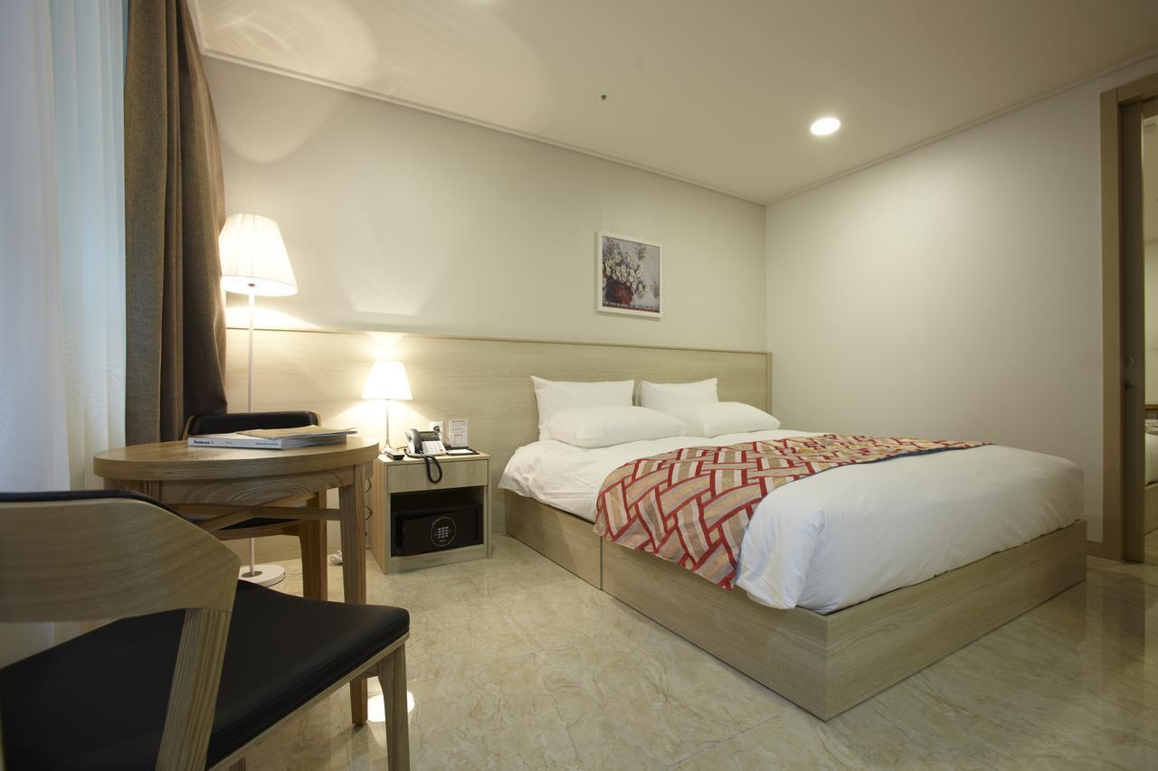Hotel Sopra Incheon Cheongna Екстериор снимка