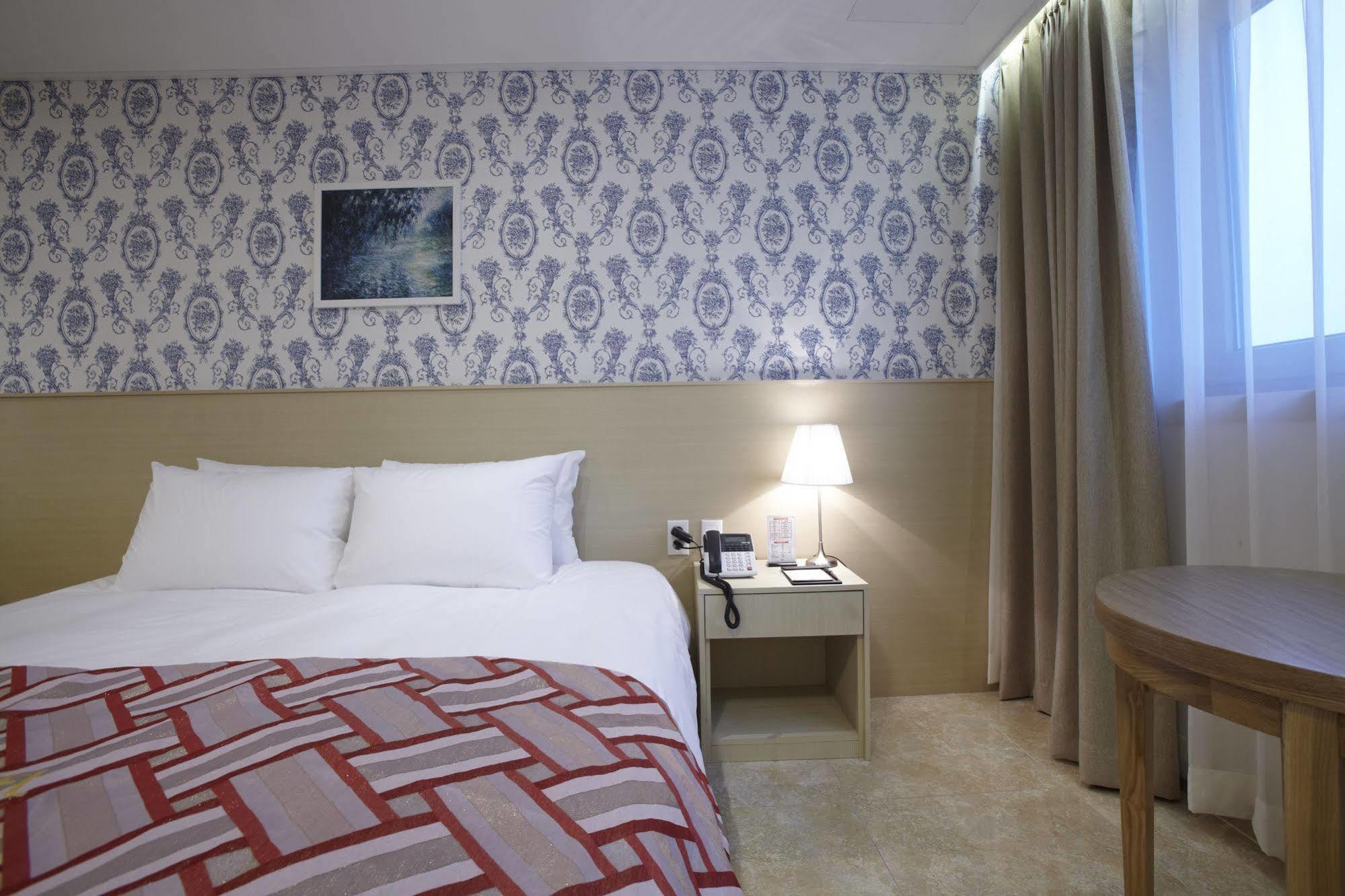 Hotel Sopra Incheon Cheongna Екстериор снимка